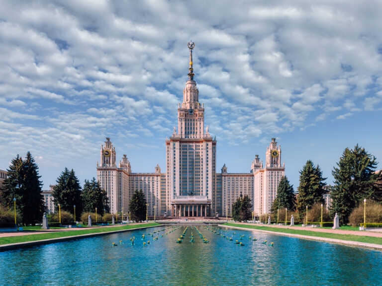 История и наука Москвы: Коломенское и «АТОМ»